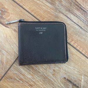 Matt & Nat change purse